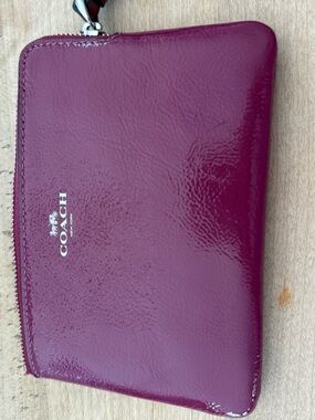 Coach Glossy Patent Zip Wallet in Berry